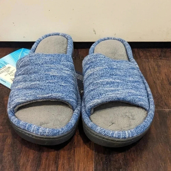 Isotoner Andrea Space Knit Womnen's Slide Slippers - Picture 2 of 12